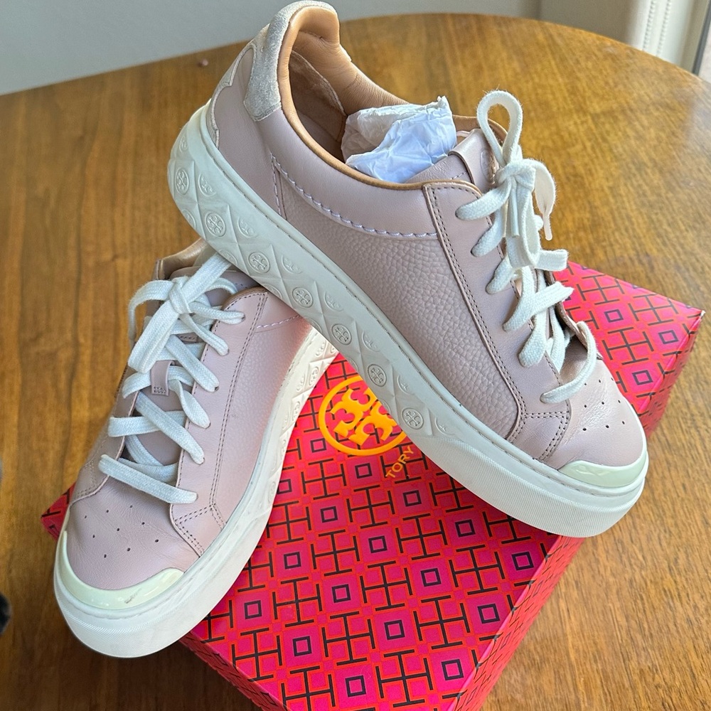 Tory Burch Ladybug Sneakers – Shell Pink – Size 9.0 ✨